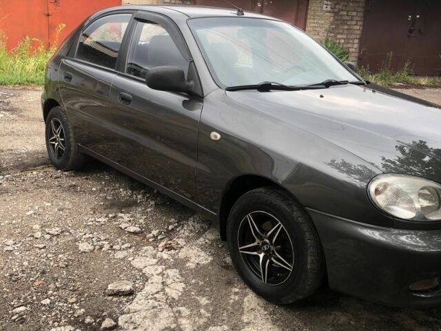 Сірий Деу Сенс, об'ємом двигуна 1.5 л та пробігом 145 тис. км за 3600 $, фото 1 на Automoto.ua