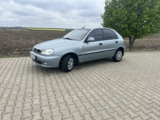 Сірий Деу Сенс, об'ємом двигуна 1.3 л та пробігом 65 тис. км за 2999 $, фото 1 на Automoto.ua