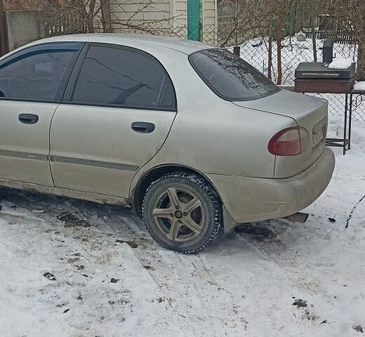 Серый Дэу Сенс, объемом двигателя 0 л и пробегом 196 тыс. км за 900 $, фото 1 на Automoto.ua