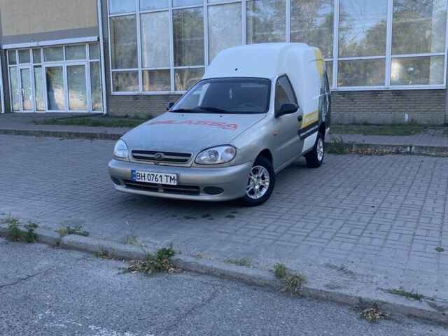 Сірий Деу Сенс, об'ємом двигуна 1.5 л та пробігом 290 тис. км за 1700 $, фото 1 на Automoto.ua
