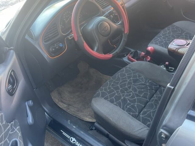 Сірий Деу Сенс, об'ємом двигуна 1.3 л та пробігом 245 тис. км за 1027 $, фото 1 на Automoto.ua