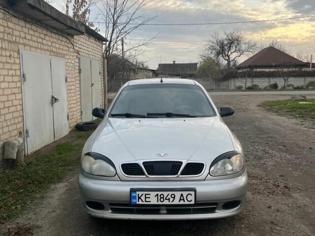 Серый Дэу Сенс, объемом двигателя 1.3 л и пробегом 250 тыс. км за 2000 $, фото 1 на Automoto.ua