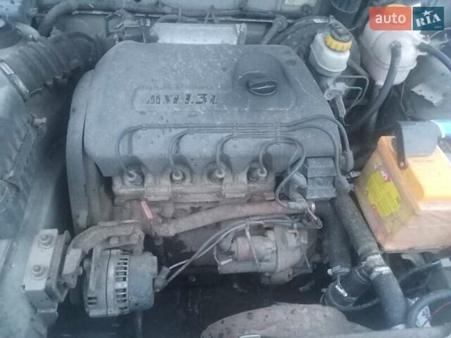 Сірий Деу Сенс, об'ємом двигуна 1.3 л та пробігом 250 тис. км за 1600 $, фото 1 на Automoto.ua