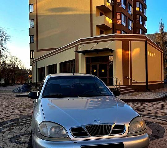 Сірий Деу Сенс, об'ємом двигуна 1.3 л та пробігом 200 тис. км за 2200 $, фото 1 на Automoto.ua