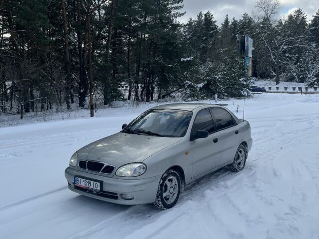 Серый Дэу Сенс, объемом двигателя 1.6 л и пробегом 337 тыс. км за 2600 $, фото 1 на Automoto.ua