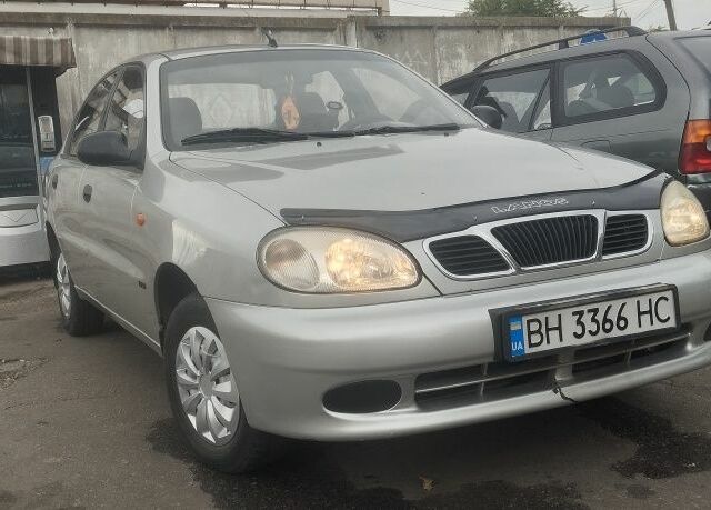 Сірий Деу Сенс, об'ємом двигуна 1.3 л та пробігом 166 тис. км за 2000 $, фото 1 на Automoto.ua