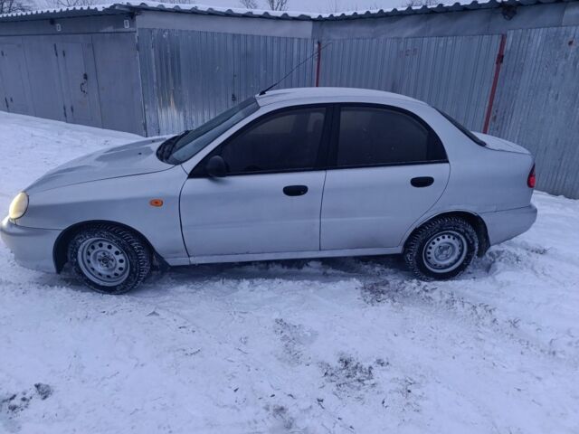 Серый Дэу Сенс, объемом двигателя 1.3 л и пробегом 248 тыс. км за 1250 $, фото 1 на Automoto.ua