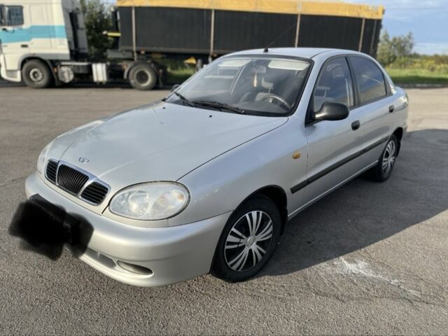 Серый Дэу Сенс, объемом двигателя 1.3 л и пробегом 256 тыс. км за 2400 $, фото 1 на Automoto.ua