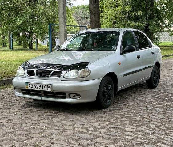 Сірий Деу Сенс, об'ємом двигуна 1.5 л та пробігом 200 тис. км за 1550 $, фото 1 на Automoto.ua