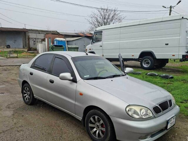 Серый Дэу Сенс, объемом двигателя 1.5 л и пробегом 241 тыс. км за 2800 $, фото 1 на Automoto.ua