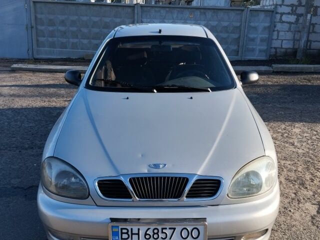 Серый Дэу Сенс, объемом двигателя 1.5 л и пробегом 350 тыс. км за 1550 $, фото 1 на Automoto.ua