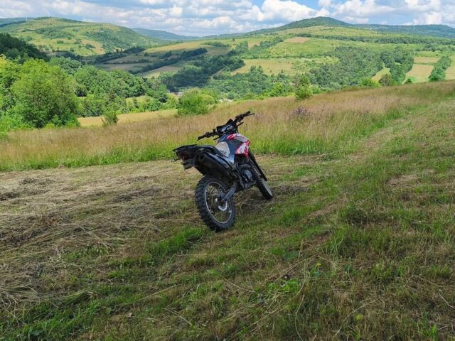 Сірий Деу Сенс, об'ємом двигуна 1.3 л та пробігом 200 тис. км за 803 $, фото 1 на Automoto.ua