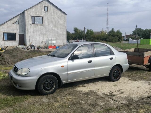 Сірий Деу Сенс, об'ємом двигуна 1.5 л та пробігом 280 тис. км за 1699 $, фото 1 на Automoto.ua