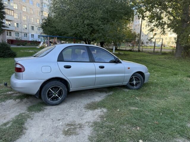 Серый Дэу Сенс, объемом двигателя 1.3 л и пробегом 250 тыс. км за 1250 $, фото 1 на Automoto.ua