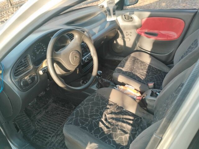 Серый Дэу Сенс, объемом двигателя 1.3 л и пробегом 75 тыс. км за 1355 $, фото 1 на Automoto.ua