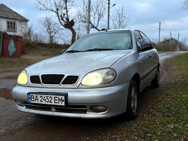 Серый Дэу Сенс, объемом двигателя 1.3 л и пробегом 230 тыс. км за 1800 $, фото 1 на Automoto.ua