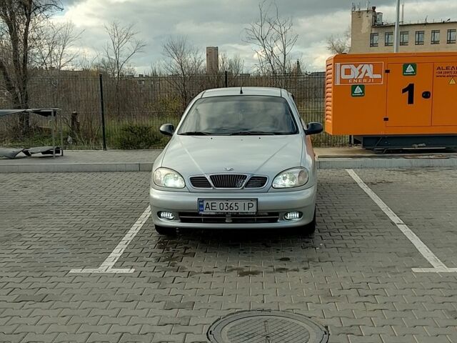 Сірий Деу Сенс, об'ємом двигуна 1.5 л та пробігом 200 тис. км за 3200 $, фото 1 на Automoto.ua