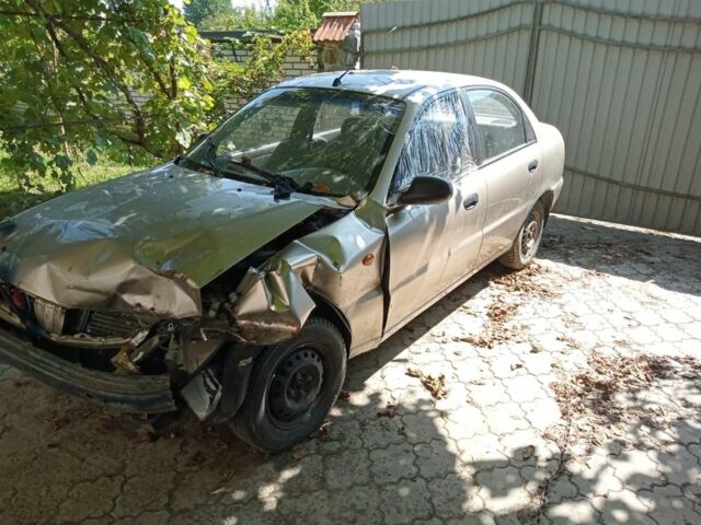 Сірий Деу Сенс, об'ємом двигуна 1.5 л та пробігом 200 тис. км за 550 $, фото 1 на Automoto.ua