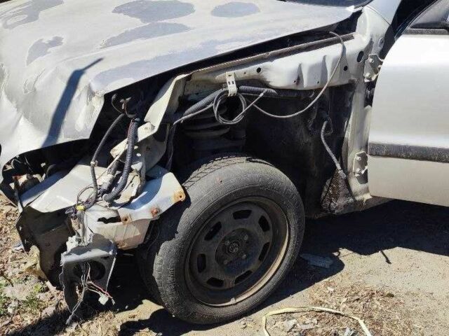 Сірий Деу Сенс, об'ємом двигуна 1.5 л та пробігом 160 тис. км за 600 $, фото 1 на Automoto.ua