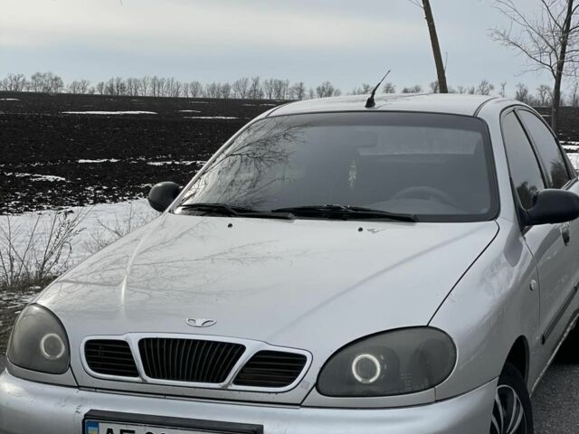 Серый Дэу Сенс, объемом двигателя 1.6 л и пробегом 200 тыс. км за 2500 $, фото 1 на Automoto.ua