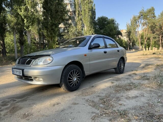 Серый Дэу Сенс, объемом двигателя 1.5 л и пробегом 210 тыс. км за 2750 $, фото 1 на Automoto.ua