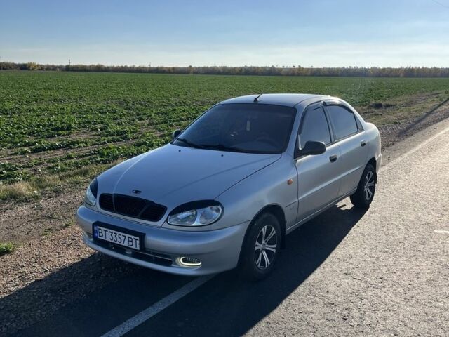 Серый Дэу Сенс, объемом двигателя 1.5 л и пробегом 232 тыс. км за 3000 $, фото 1 на Automoto.ua