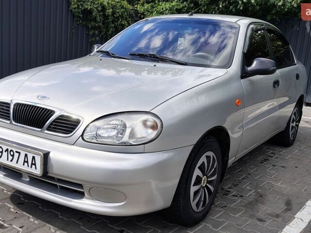 Сірий Деу Сенс, об'ємом двигуна 1.3 л та пробігом 126 тис. км за 1999 $, фото 1 на Automoto.ua