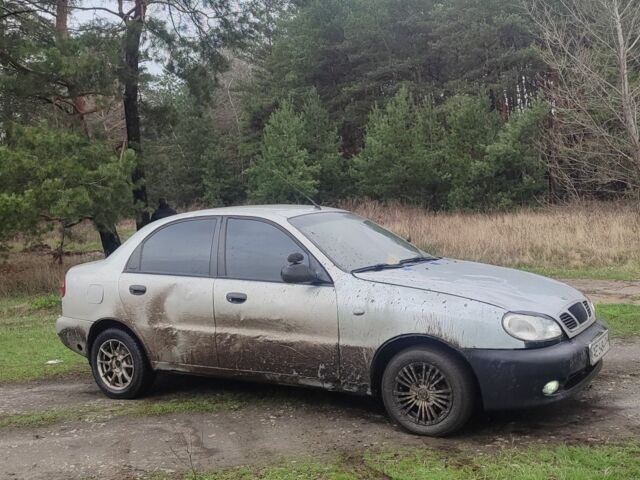 Дэу Сенс 2004 в Павлограде на Automoto.ua Серый Дэу Сенс, объемом двигателя 1.6 л и пробегом 268 тыс. км за 1190 $, фото 1 на Automoto.ua