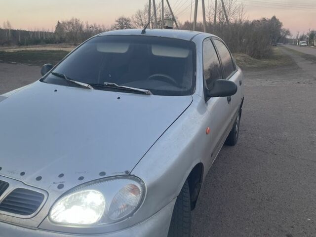 Серый Дэу Сенс, объемом двигателя 1.5 л и пробегом 400 тыс. км за 1100 $, фото 1 на Automoto.ua