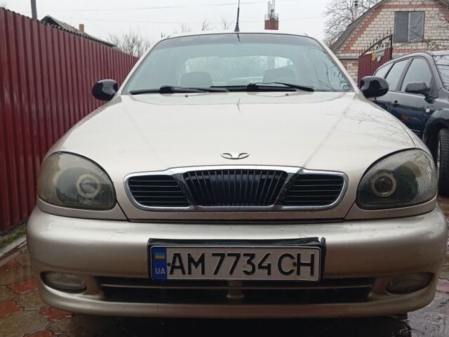 Серый Дэу Сенс, объемом двигателя 1.5 л и пробегом 160 тыс. км за 1600 $, фото 1 на Automoto.ua