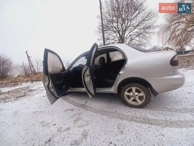 Серый Дэу Сенс, объемом двигателя 1.3 л и пробегом 100 тыс. км за 2000 $, фото 1 на Automoto.ua