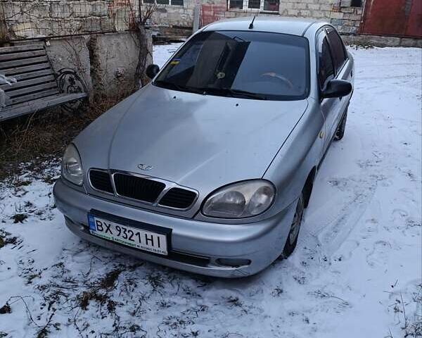 Сірий Деу Сенс, об'ємом двигуна 1.3 л та пробігом 130 тис. км за 2000 $, фото 1 на Automoto.ua
