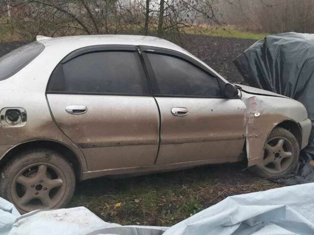 Серый Дэу Сенс, объемом двигателя 1.5 л и пробегом 260 тыс. км за 700 $, фото 1 на Automoto.ua