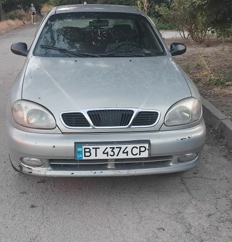 Сірий Деу Сенс, об'ємом двигуна 1.6 л та пробігом 200 тис. км за 1695 $, фото 1 на Automoto.ua
