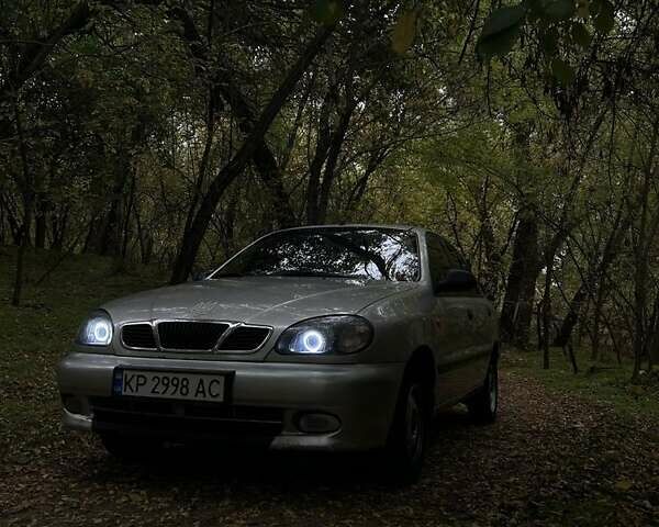 Серый Дэу Сенс, объемом двигателя 1.3 л и пробегом 270 тыс. км за 1400 $, фото 1 на Automoto.ua