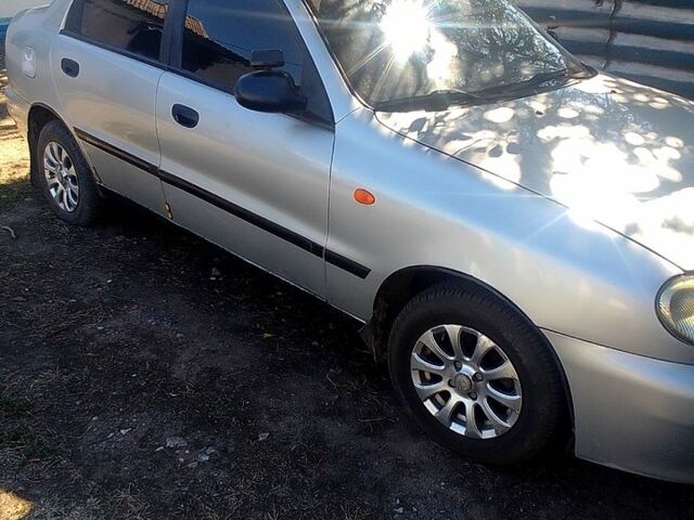 Сірий Деу Сенс, об'ємом двигуна 1.3 л та пробігом 0 тис. км за 2000 $, фото 1 на Automoto.ua