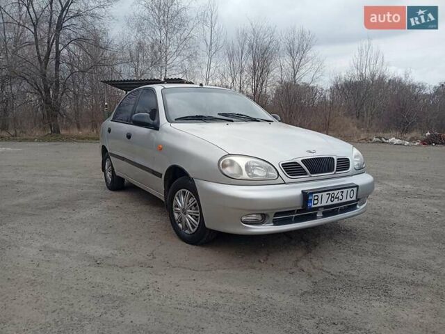 Серый Дэу Сенс, объемом двигателя 1.3 л и пробегом 200 тыс. км за 2100 $, фото 1 на Automoto.ua