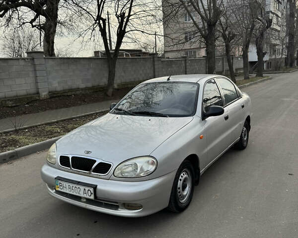 Серый Дэу Сенс, объемом двигателя 1.3 л и пробегом 102 тыс. км за 1600 $, фото 1 на Automoto.ua