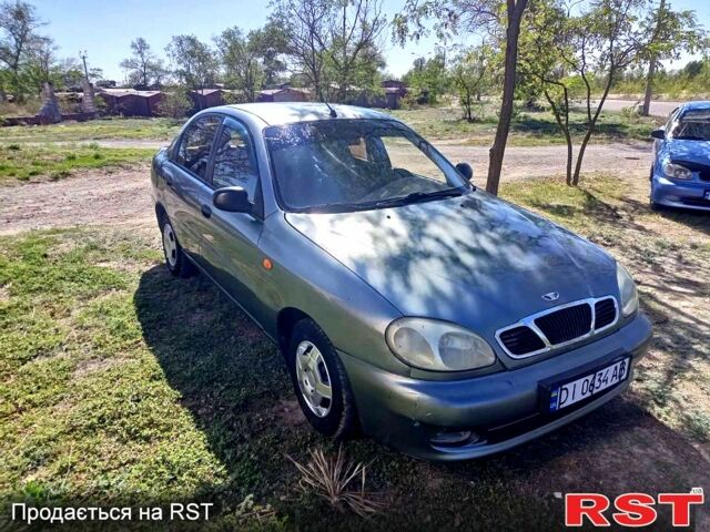 Серый Дэу Сенс, объемом двигателя 1.3 л и пробегом 196 тыс. км за 1400 $, фото 1 на Automoto.ua