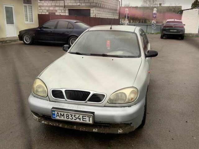 Серый Дэу Сенс, объемом двигателя 1.5 л и пробегом 300 тыс. км за 1500 $, фото 1 на Automoto.ua