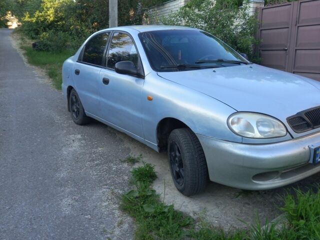 Сірий Деу Сенс, об'ємом двигуна 1.6 л та пробігом 300 тис. км за 1604 $, фото 1 на Automoto.ua