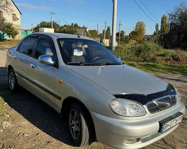 Серый Дэу Сенс, объемом двигателя 1.3 л и пробегом 130 тыс. км за 2700 $, фото 1 на Automoto.ua