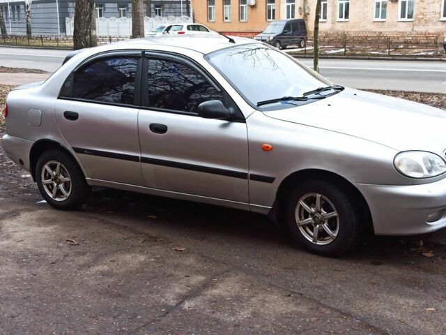 Сірий Деу Сенс, об'ємом двигуна 0 л та пробігом 220 тис. км за 1800 $, фото 1 на Automoto.ua