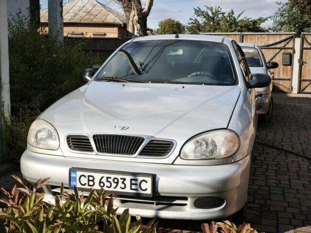 Сірий Деу Сенс, об'ємом двигуна 1.5 л та пробігом 189 тис. км за 1999 $, фото 1 на Automoto.ua