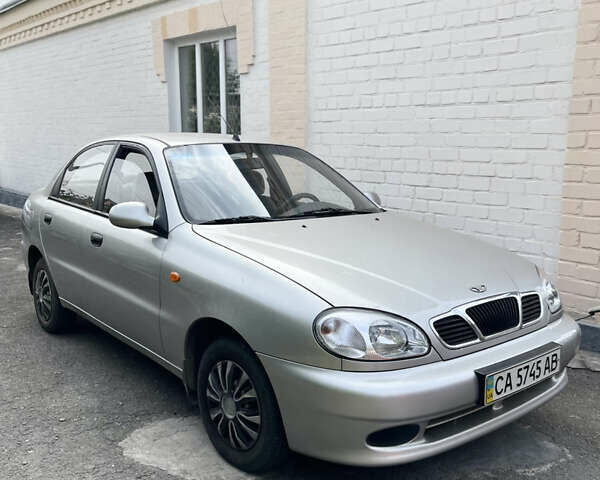 Серый Дэу Сенс, объемом двигателя 1.3 л и пробегом 43 тыс. км за 3999 $, фото 1 на Automoto.ua