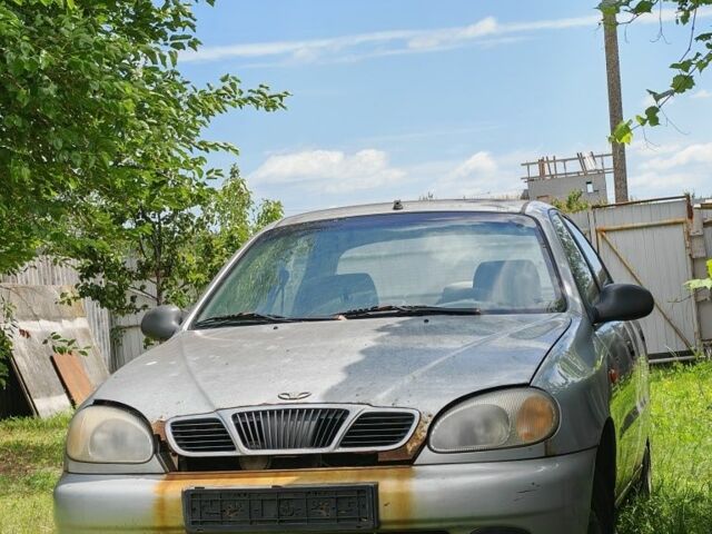 Серый Дэу Сенс, объемом двигателя 0 л и пробегом 150 тыс. км за 650 $, фото 1 на Automoto.ua