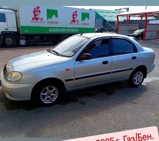 Сірий Деу Сенс, об'ємом двигуна 1.3 л та пробігом 230 тис. км за 1500 $, фото 1 на Automoto.ua