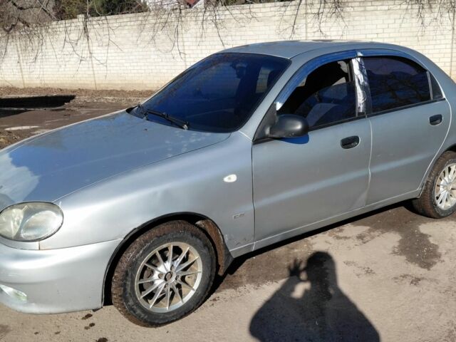 Сірий Деу Сенс, об'ємом двигуна 1.5 л та пробігом 250 тис. км за 1950 $, фото 1 на Automoto.ua