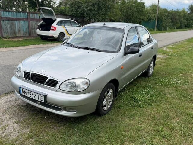 Сірий Деу Сенс, об'ємом двигуна 1.3 л та пробігом 85 тис. км за 1999 $, фото 1 на Automoto.ua