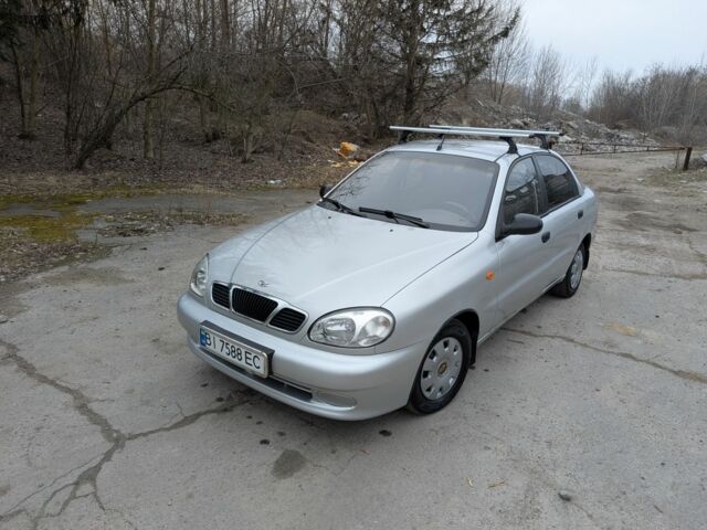 Серый Дэу Сенс, объемом двигателя 1.5 л и пробегом 189 тыс. км за 2400 $, фото 1 на Automoto.ua